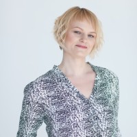 Можно ли ходить на физкультуру при месячных